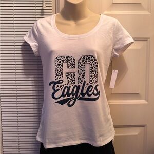 Fitted Black and White Short Sleeve Graphic T-shirt